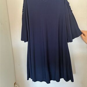 PerSeption Concept Navy V-Neck Top